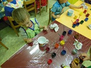 Výtvarná dílna - malování na keramické hrnečky